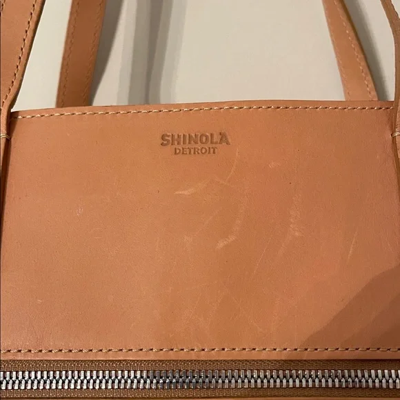 SHINOLA Detroit Large Leather Tote Bag - Picture 7 of 17